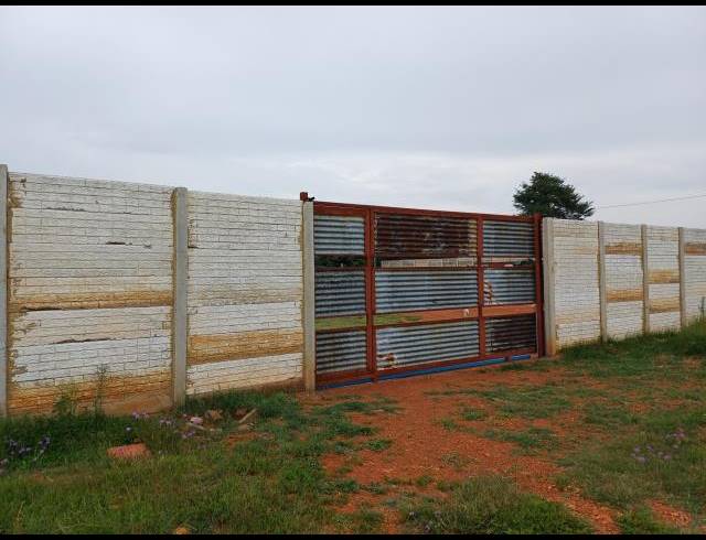 996M² VACANT LAND FOR SALE IN KOOKRUS